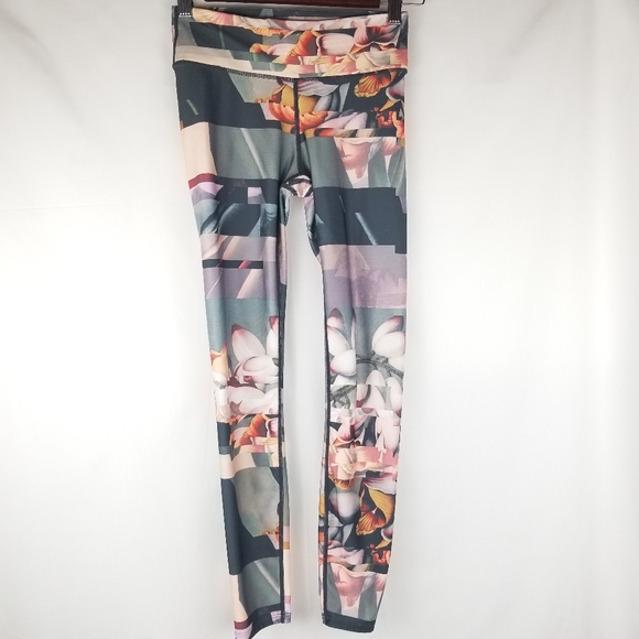 JoyLab Pants - 🔴2 for $25 Joy Lab Ankle Length Printed Leggings